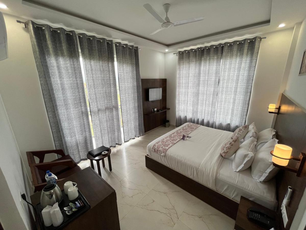 Hotel Click Collection The Abode, Dharamshala Extérieur photo